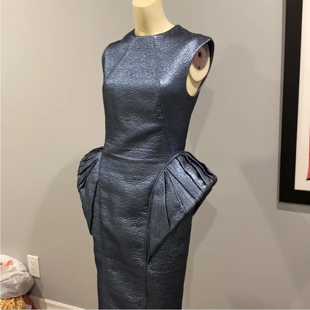 Super cool dress - Picture 7 of 7